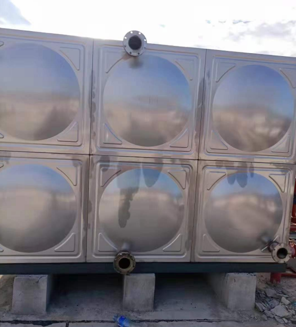 北辰组合式不锈钢水箱，玻璃钢水箱的替代品，不锈钢冲压板组合水箱